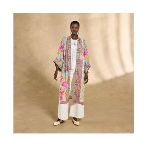 Johnny was Getsu Eliza Kimono